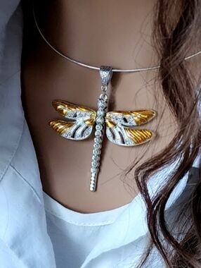 Anthropologie Jewelery Insects Necklace Dragonfly Pendant Crystals